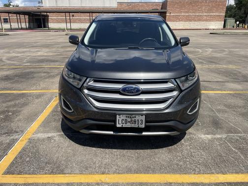 Gray 2018 Ford Edge SEL