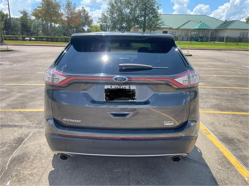 Gray 2018 Ford Edge SEL