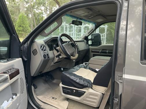2008 Ford F-250 Lariat Crew Cab Super Duty