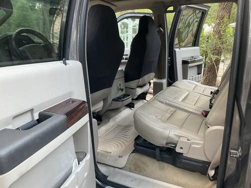 2008 Ford F-250 Lariat Crew Cab Super Duty
