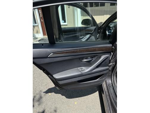 2014 BMW 528 i xDrive