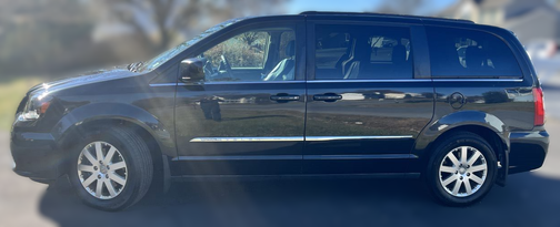 2014 Chrysler Town & Country Touring