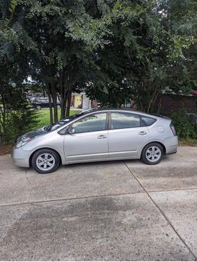 Silver 2005 Toyota Prius Base