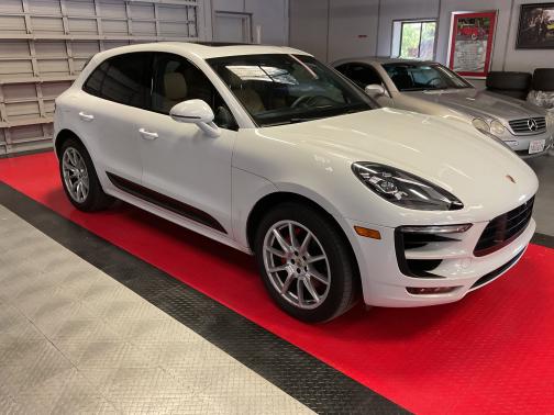 2017 Porsche Macan GTS