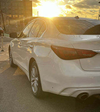 2018 INFINITI Q50 2.0t PURE
