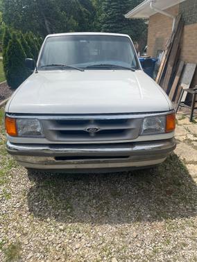 White 1996 Ford Ranger XL