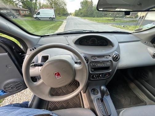 Silver 2003 Saturn Ion 2