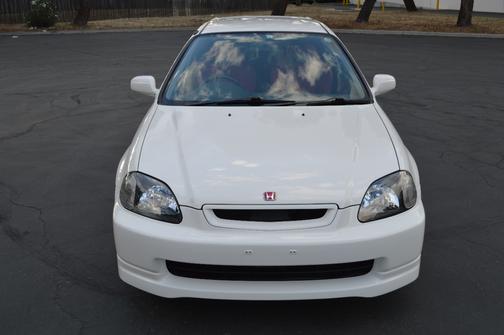 White 1997 Honda Civic DX