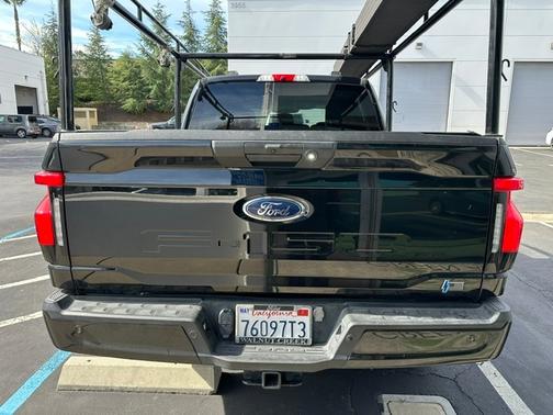 2023 Ford F-150 Lightning Pro