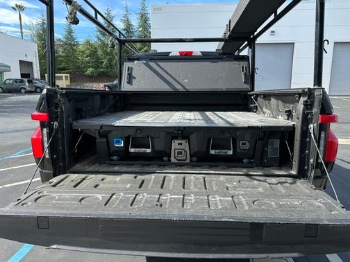 2023 Ford F-150 Lightning Pro