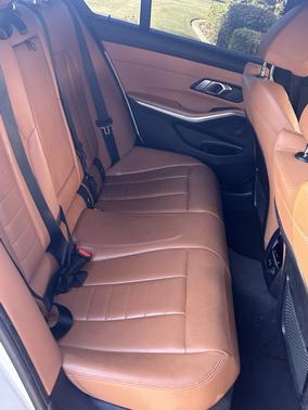 2019 BMW 330 i
