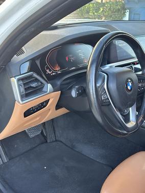 2019 BMW 330 i