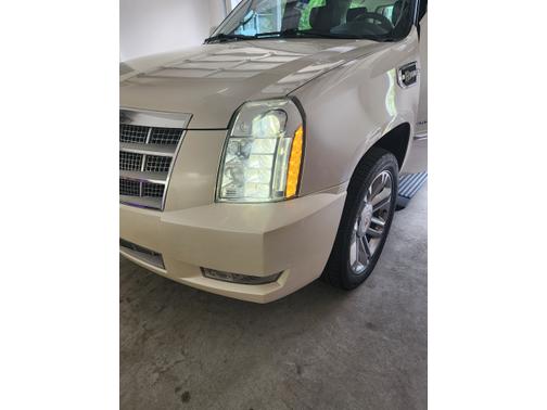2013 Cadillac Escalade Hybrid Platinum Edition