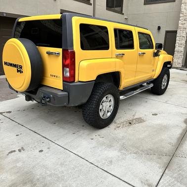 2007 Hummer H3 Base