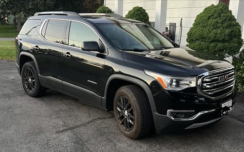 Black 2017 GMC Acadia SLT-1