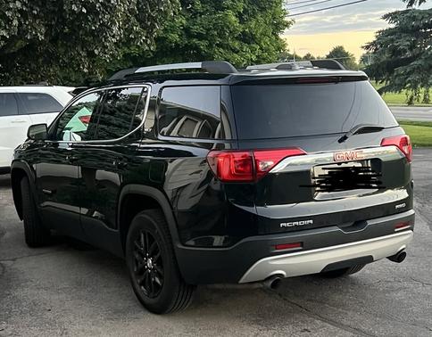 Black 2017 GMC Acadia SLT-1