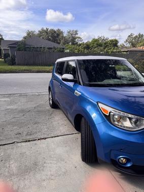 2017 Kia Soul EV +