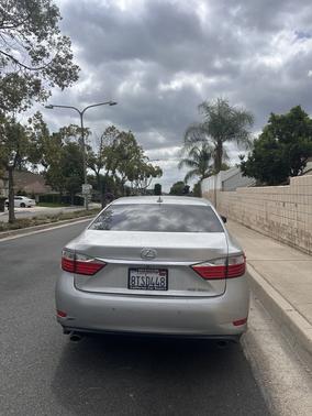 Silver 2014 Lexus ES 350 Base