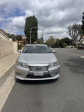 Silver 2014 Lexus ES 350 Base