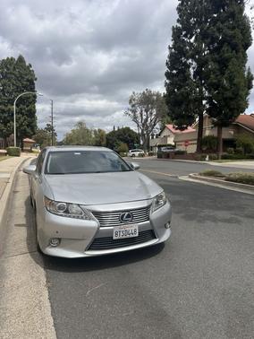 Silver 2014 Lexus ES 350 Base