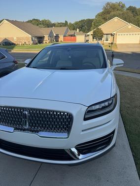 White 2020 Lincoln Nautilus Reserve