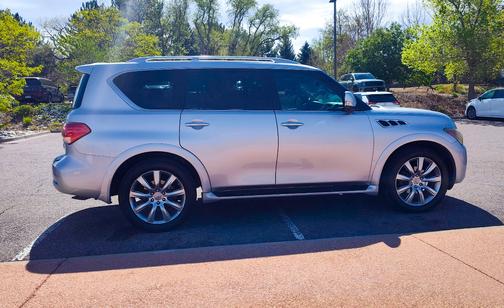 Silver 2012 INFINITI QX56 Base