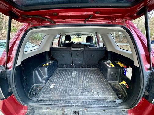 Red 2016 Toyota 4Runner SR5