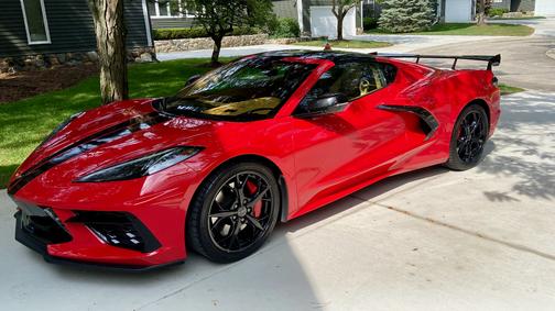 Red 2020 Chevrolet Corvette Stingray w/3LT