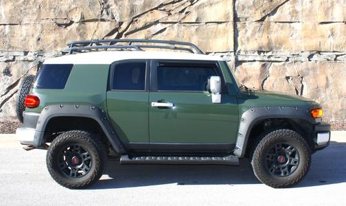 2011 Toyota FJ Cruiser Base