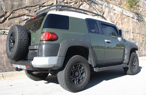 2011 Toyota FJ Cruiser Base