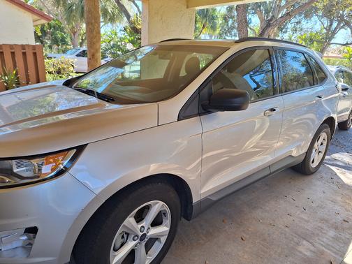 2016 Ford Edge SE