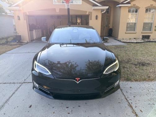 2020 Tesla Model S Long Range Plus