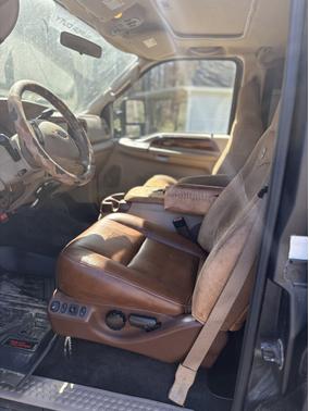 2004 Ford F-350 Lariat Crew Cab Super Duty