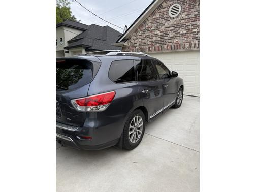 2014 Nissan Pathfinder SL
