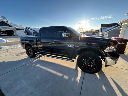 2017 RAM 1500 Laramie