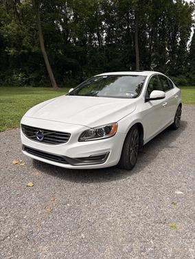 White 2015 Volvo S60 T6 Platinum
