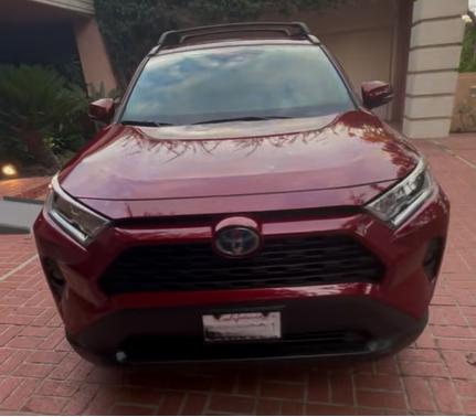 2021 Toyota RAV4 Hybrid XLE Premium