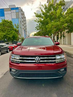 Red 2018 Volkswagen Atlas 3.6L SE w/Technology