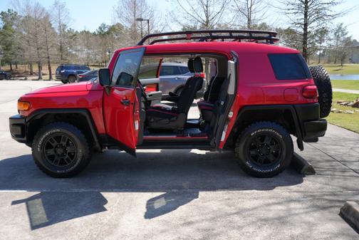 2012 Toyota FJ Cruiser Base