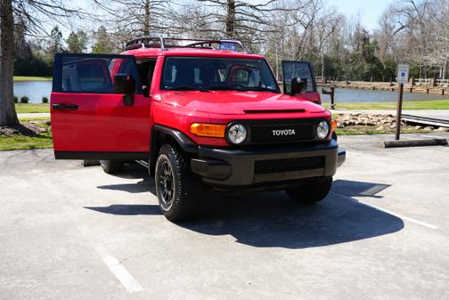 2012 Toyota FJ Cruiser Base
