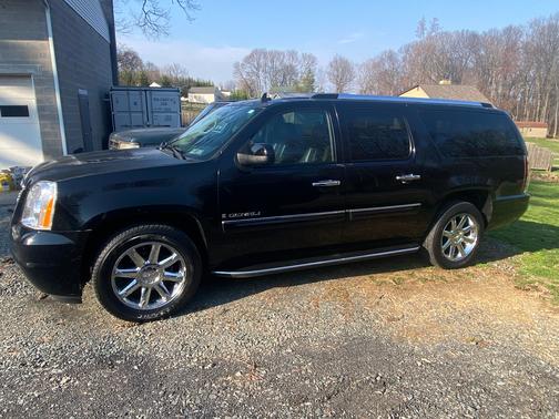 2008 GMC Yukon XL Denali