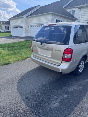 2001 Mazda MPV DX