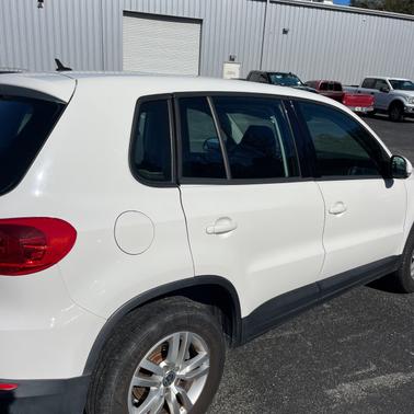 2014 Volkswagen Tiguan Auto SE