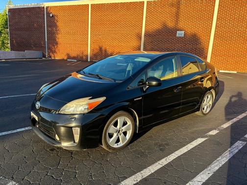 Black 2014 Toyota Prius Five