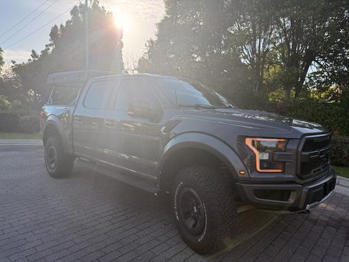 Gray 2018 Ford F-150 Raptor