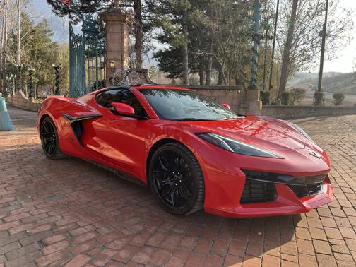 Red 2024 Chevrolet Corvette Z06 w/1LZ