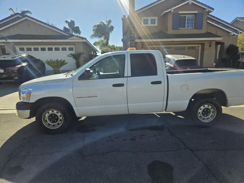 White 2007 Dodge Ram 1500 ST Quad Cab