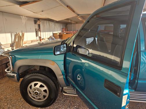 1996 Chevrolet 3500 Cheyenne Extended Cab