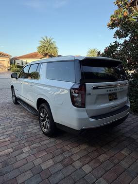White 2021 Chevrolet Suburban LT