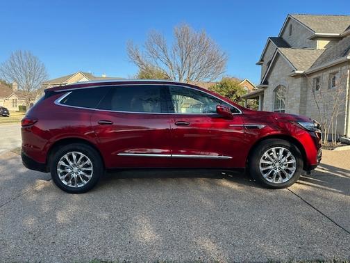 Red 2018 Buick Enclave Premium